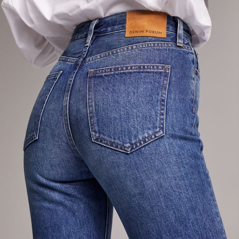 DENIM FORUM High Rise, Straight Jeans "Nina Stovepipe"